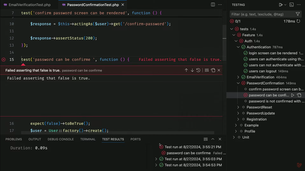 รัน Pest test ใน VS Code test ที่ fail ขึ้นข้อความ Failed asserting that false is true ตรงบรรทัด และแผง Testing แสดงผลแต่ละ test